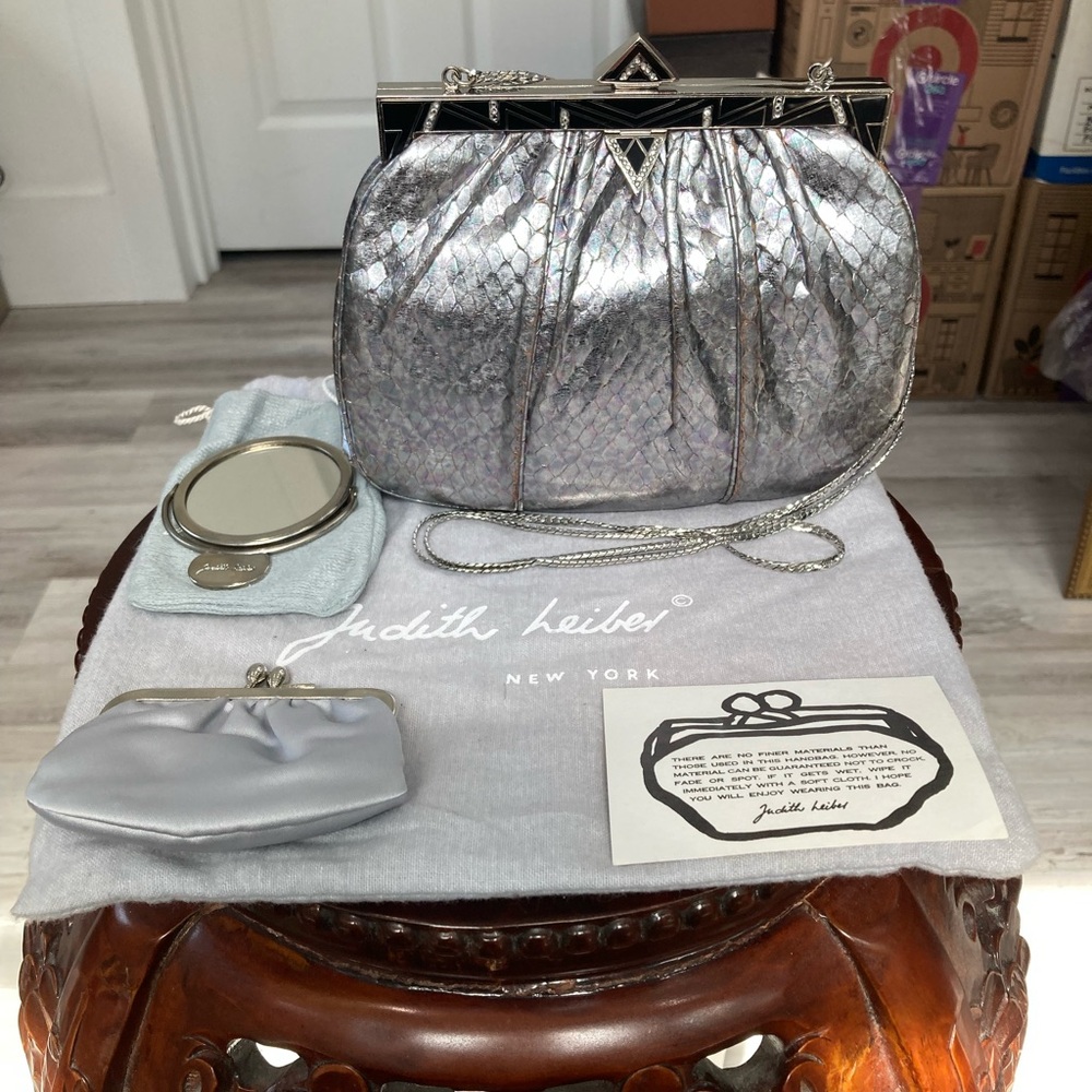 Pre-Loved Authentic Judith Leiber Black&Silver/Aurora Borealis Snakeskin Handbag